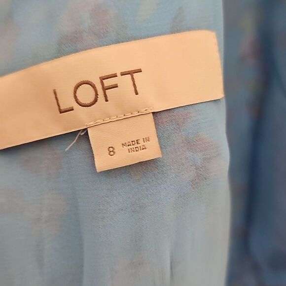 LOFT Blue Floral Flutter Sleeve Dress 8 - Picture 6 of 9